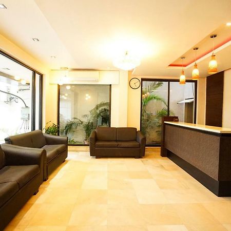 Hotel Aarya Inn Raipur  Luaran gambar