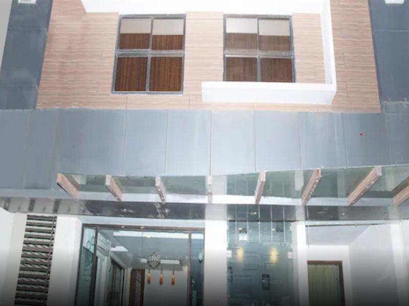 Hotel Aarya Inn Raipur  Luaran gambar