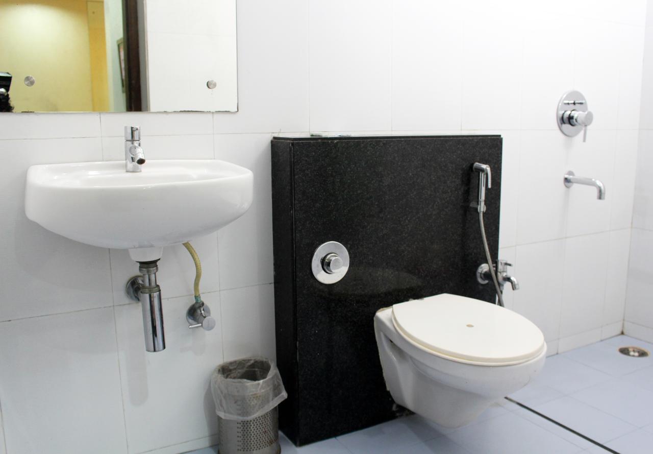 Hotel Aarya Inn Raipur  Luaran gambar